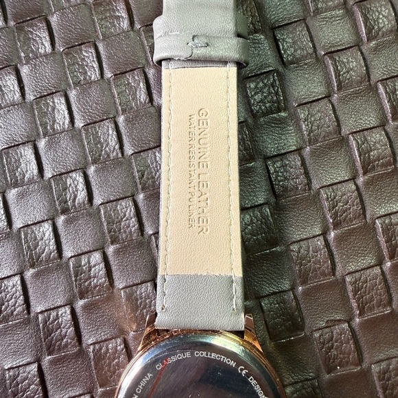 Monroe by Maestro Classique Rose Gold Watch Gray Leather NWOT New Battery - Picture 6 of 9